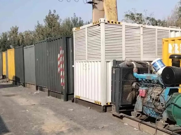 海兴200KW柴油发电机机组每小时油耗是多少？