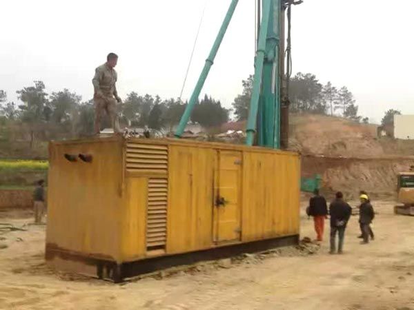 海兴如何判断水冷式机油散热器密封件是否需要更换？